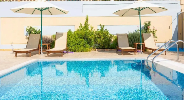 Villa Alya View in Mparmpati