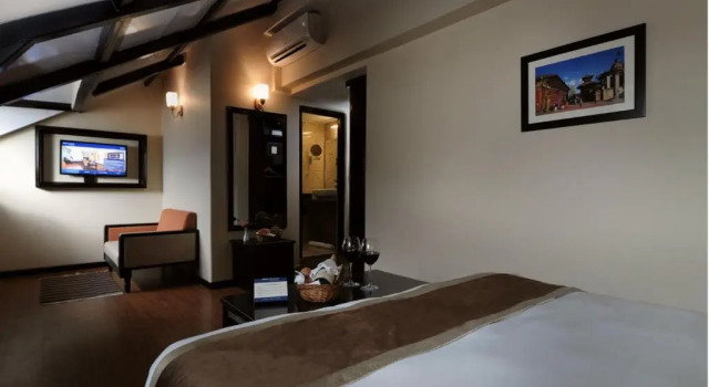 Номер Standard Hotel Sarowar Pokhara-Luxury Hospitality in the Heart of Pokhara