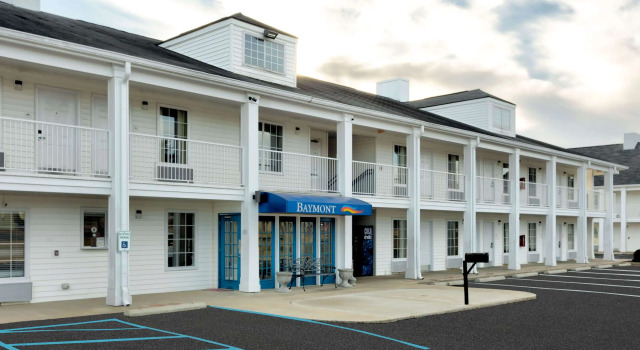 Baymont Inn and Suites - Prattville, Book Hotel Hoteller i Prattville med parkering, Parkering