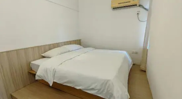 Люкс с 2 комнатами Lilong hotel