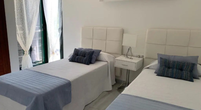 Bahia 19 By Som Menorca, Rezerwuj Hotel Mercadal 