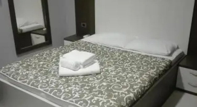 Hostel Silver House Novi, Buchen Sie Hostel Čačak 