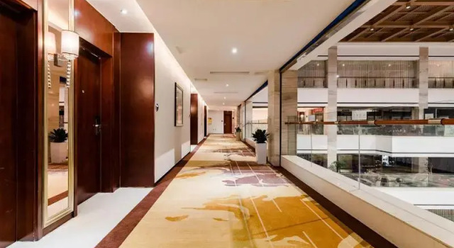 Madison Hotel Tai Mountain Scenic Spot, Забронировать Отель Бизнес-отели Шаньдун, 4* 5*