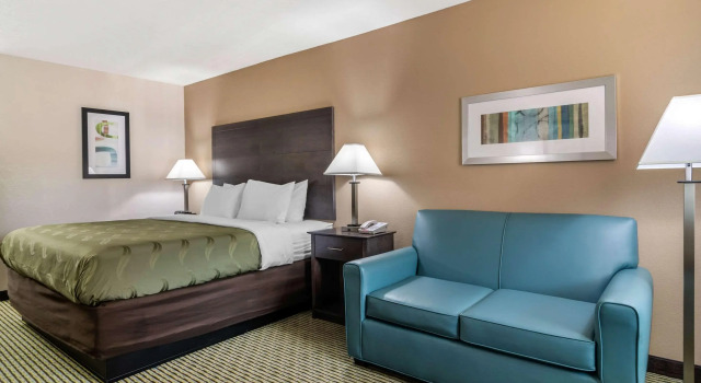Quality Inn McDonough Atlanta South, Boek Hotel Hotels in Georgia met parkeren, Parkeren