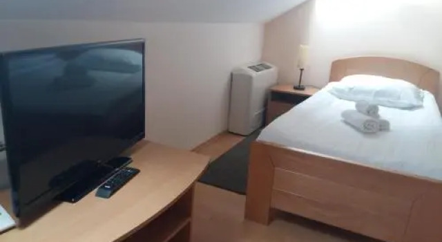 Stari Mlin, Rezervovat Hotel Hotely v Vojvodina s parkováním, Parkování