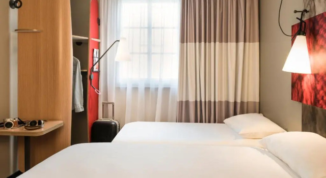 Трёхместный номер Standard ibis Saint Germain en Laye Centre