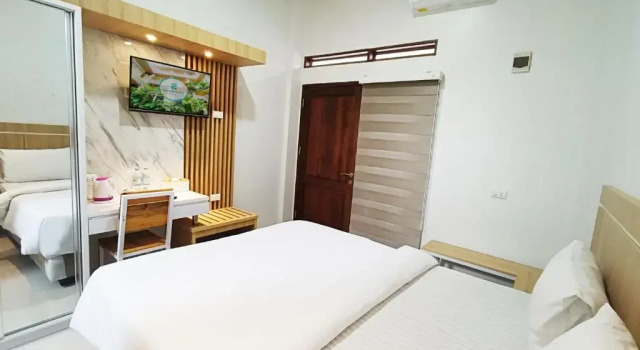 Hometown Residence, Book Hotel Hotels in Sumatra with Breakfast, Breakfasts