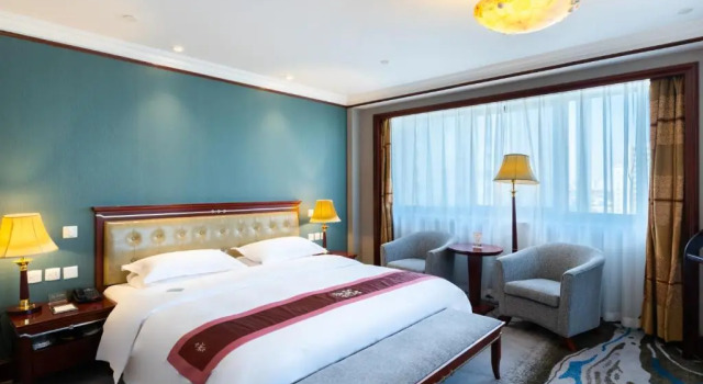 Номер Comfort Golden Ocean Hotel
