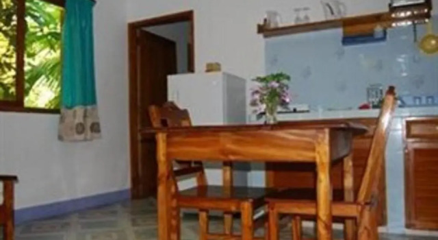 Апартаменты Treasure Island Retreat