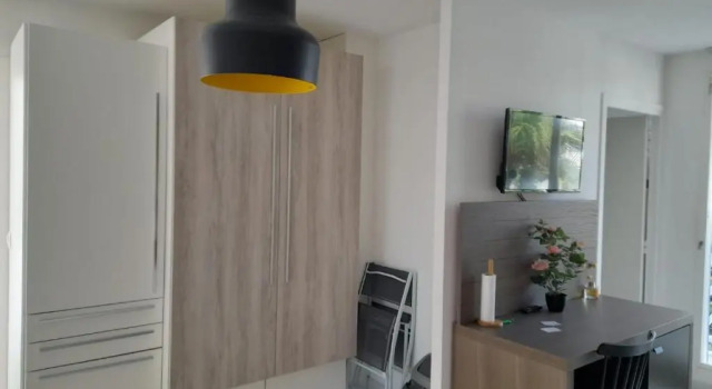 Studio 25 m Manganao Joela 4 personnes avec machine a laver