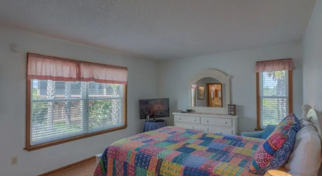 Seaside - Cape San Blas Apartment 6 Bedroom