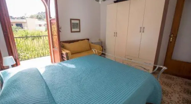 Villa Silvia, Prenota Villa Casteldaccia Sicilia