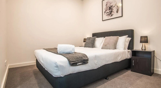 Cozy Studio Near Eastvilliage Shopping Center