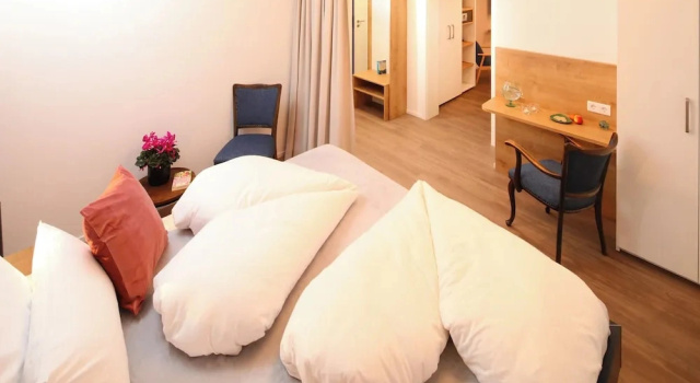 Семейный люкс с балконом и с видом на горы Aparthotel Minderlein