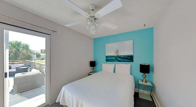 Cozy Beach Bungalow, Rezerwuj Hotel Hotele w Panhandle Florida z basenem, Basen