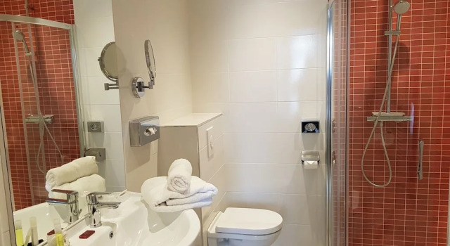 Номер Economy Brit Hotel de Grignan Vichy