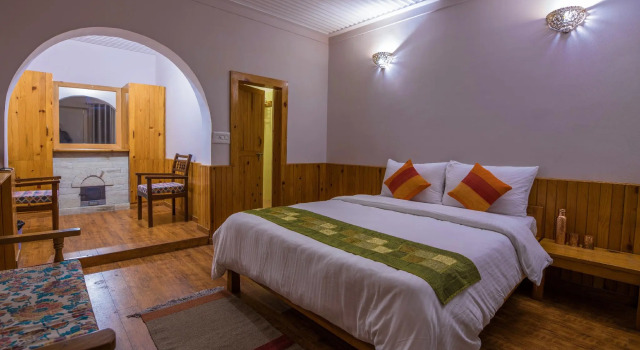 Люкс Executive Kasar Rainbow Yoga Retreat