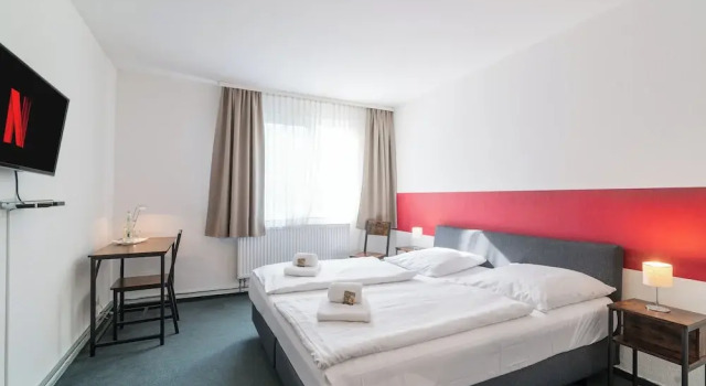 Двухместный номер Economy Hotel Café Galerie I Hannover-Garbsen I Free Parking
