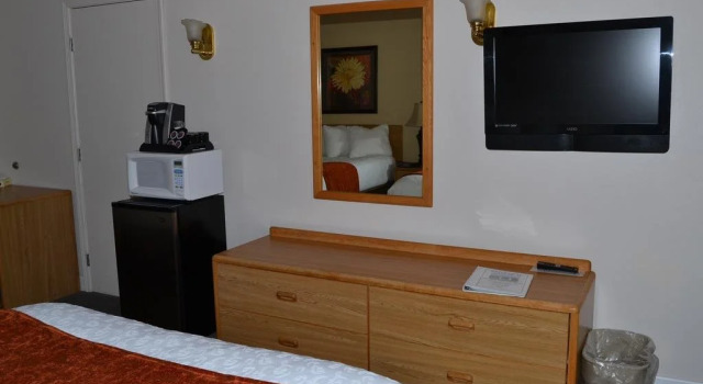 Mill Village Motel, จอง โมเทล Eatonville Washington (state)