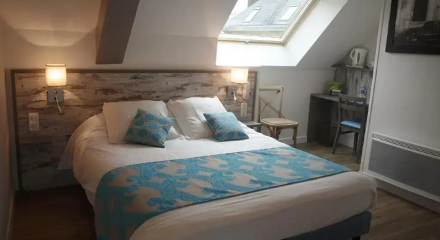 Двухместный номер Standard с видом на внутренний двор Auberge Du Cheval Blanc - Logis Hotel