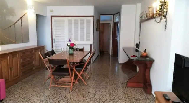 Tulipan 1, Prenota Hotel Hotel a Costa Brava con parcheggio, Parcheggio