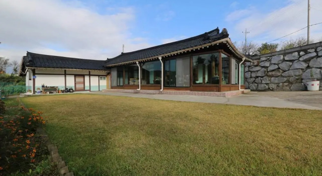 Classic Hanok Pension, Забронировать Апартаменты/квартира Каннын Канвондо, рядом с Музей восточной вышивки