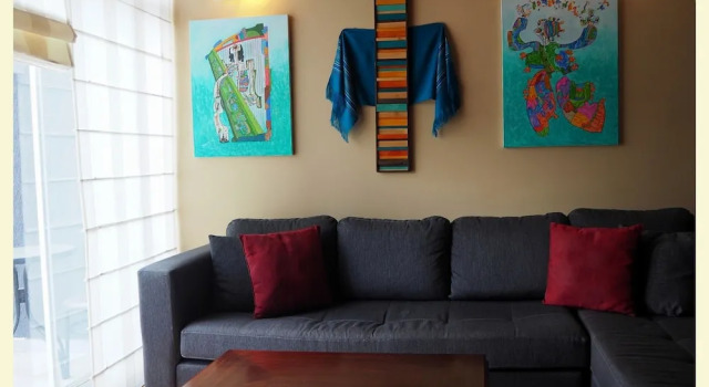 Cozy Colonial Cuenca Condo
