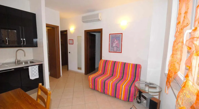 Апартаменты Hotel Luana