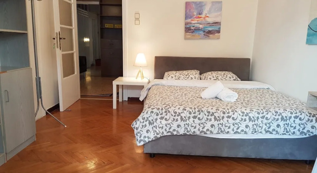 Erra - Teal - Athens Center, 110m², 4 BD, 2 BATH