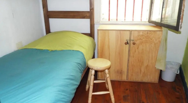Кровать в общем номере Hostal Casa Verde Limón
