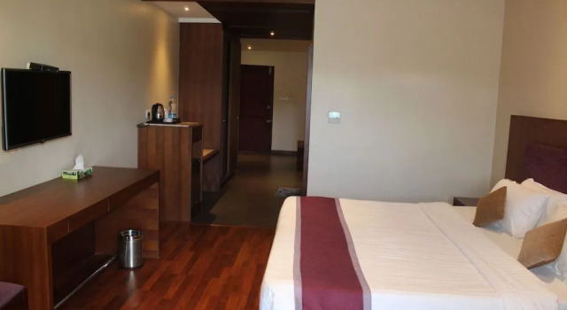 River Banks Madaparambil Resort, Забронировать Курортный отель Отели Тходупужа 3 звезды, 3*