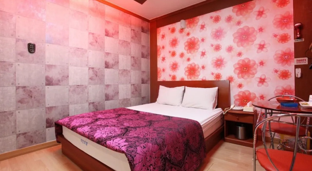 Pocheon Wine, Prenota Hotel Pocheon Gyeonggi-do