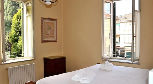 Вилла с 6 комнатами Villa Camilla