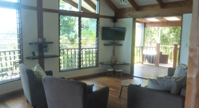 Daintree Holiday Homes - Yurara, Reservar Hotel Cow Bay 