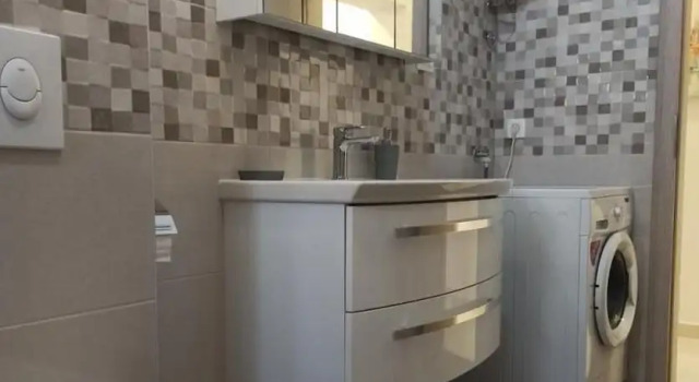 Апартаменты с 3 комнатами с балконом Apartments Feral