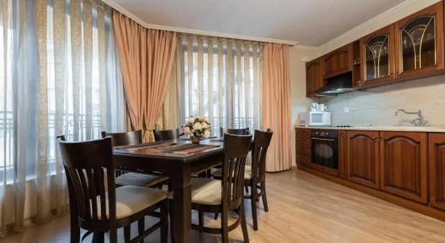 Апартаменты с 2 комнатами Vazov Residence , two bedroom top centre apartment