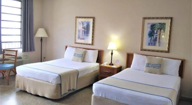 Четырёхместный номер Standard Abitta Condado by IHG