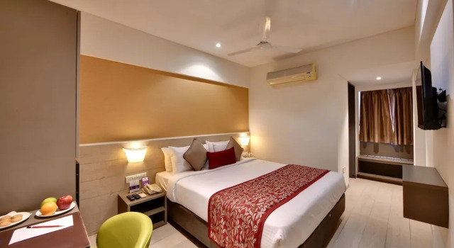 Номер Executive Click Hotel Vadodara