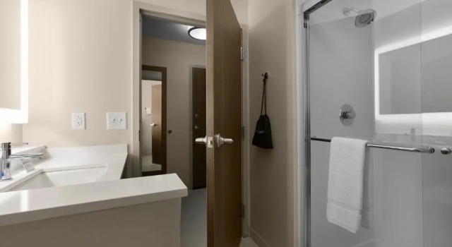 Номер Standard Holiday Inn Express & Suites - Fayetteville South by IHG