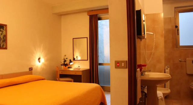 Номер Standard Albergo Ristorante Montecucco da Tobia