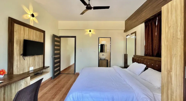Люкс Lykke Suites- 2-min Drive to Colva Beach-By Goan Felicidade Hospitality PVT LTD