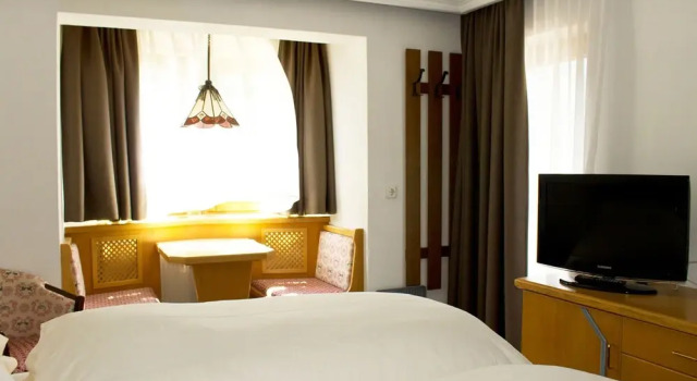 Двухместный номер Economy с балконом Alpenhotel Tirolerhof