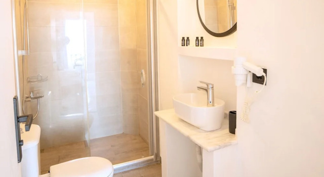Четырёхместный номер Superior Çamlık 87 Hotel Ayvalık