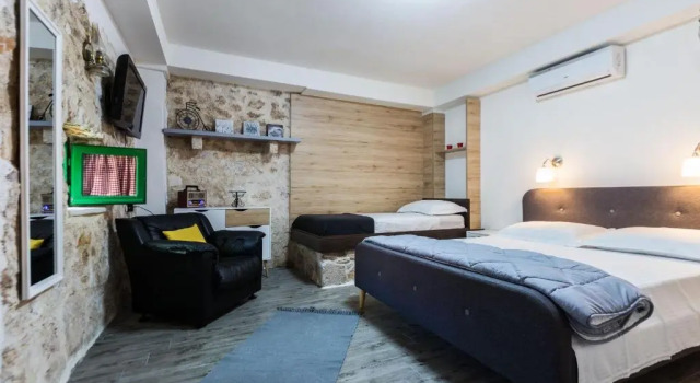 S&A 3Br Holiday Home, Забронировать Отель Отели Бибинье 3 звезды, 3*