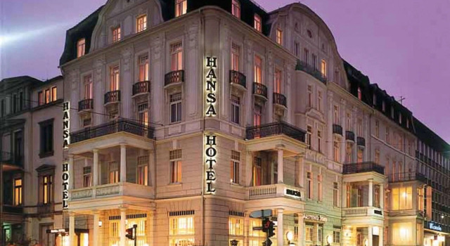 Star-Apart Hansa Hotel