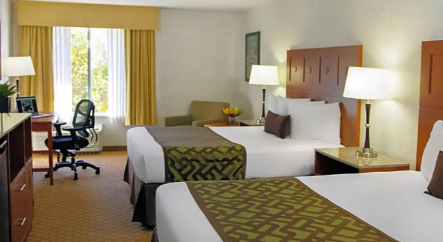 Четырёхместный номер Standard Moab Valley Inn