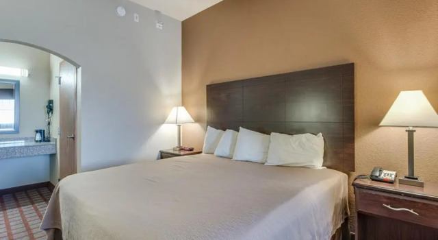 Standard Zimmer Executive Inn & Suites Cushing