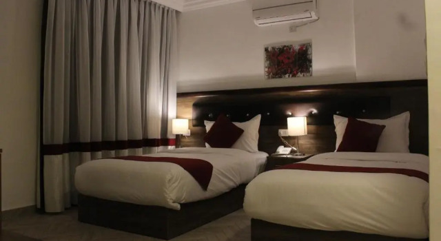 Standardowy dwuosobowy pokój Corner View Hotel – Petra