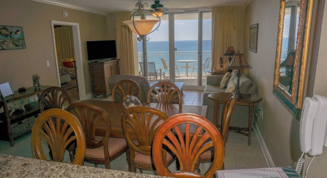 Emerald Beach 1725 - 1083851, Varaa Huoneisto Hotellit Panhandle Florida uima-altaalla, Uima-allas
