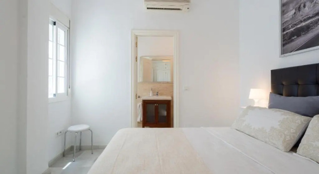 ML1C-Prime Location Marble Apartment with Patios, Забронировать Апартаменты/квартира Апартаменты Малаги, рядом с Salamanca Market, Апартаменты/квартира